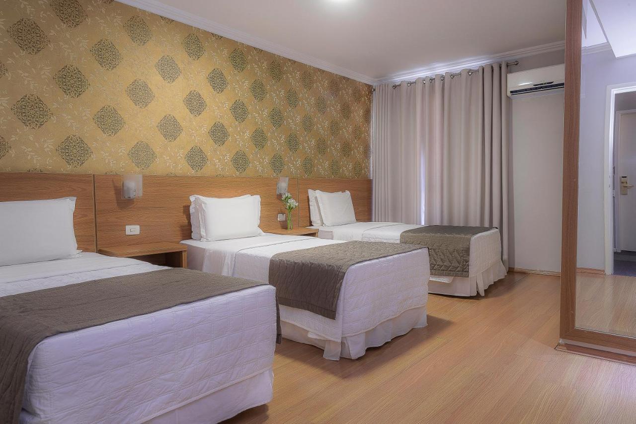 Hotel Rafain Centro ฟอสดูอีกวาซู ภายนอก รูปภาพ