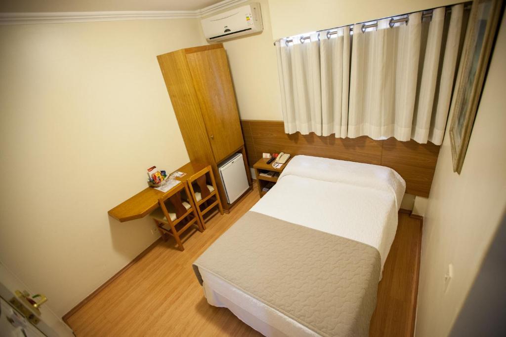 Hotel Rafain Centro ฟอสดูอีกวาซู ภายนอก รูปภาพ